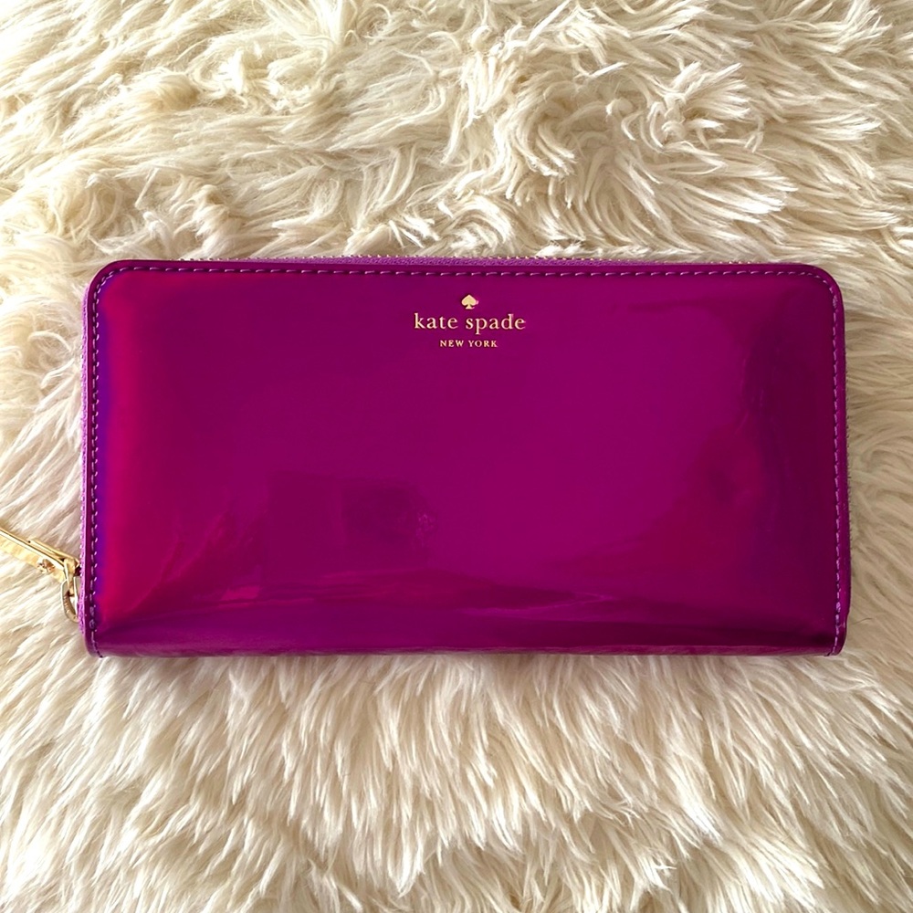 Kate Spade chrome wallet